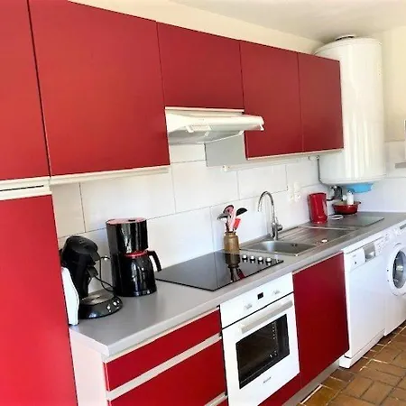 T3 A Avec Terrasse Et Jardin, Quartier Calme, Proche Et Centre, 6 Pers. - Fr-1-478-201 Apartment