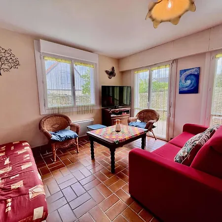 Apartment T3 A Avec Terrasse Et Jardin, Quartier Calme, Proche Et Centre, 6 Pers. - Fr-1-478-201